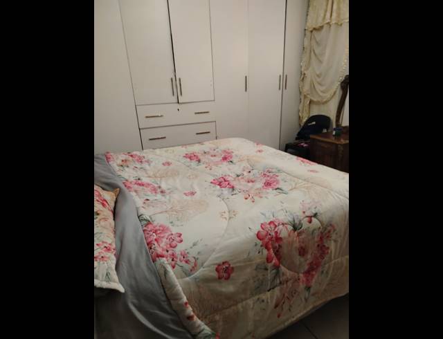 2 BEDROOM APARTMENT FOR SALE IN LENNOXTON